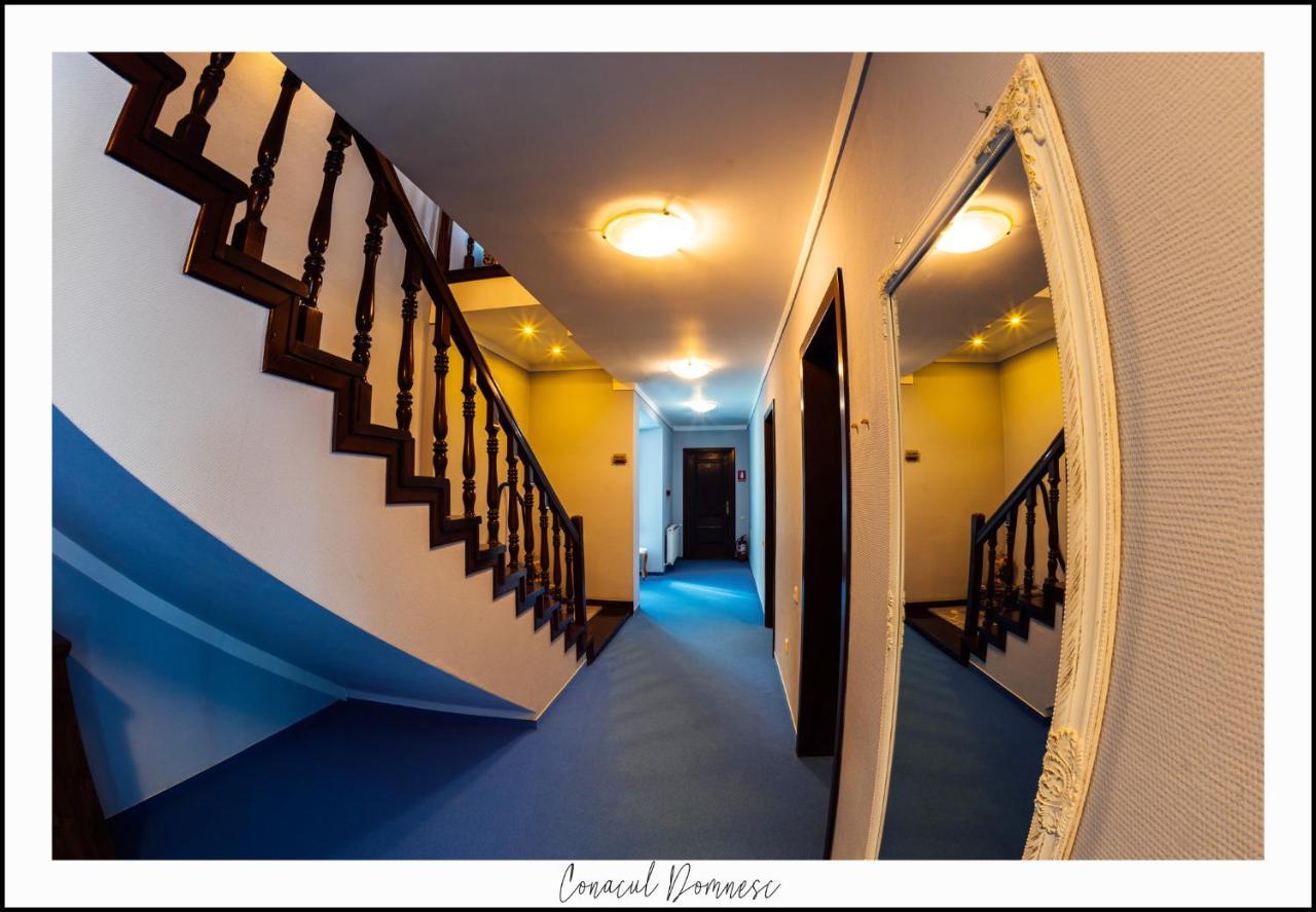 Conacul Domnesc Hotel Scheia Exterior foto