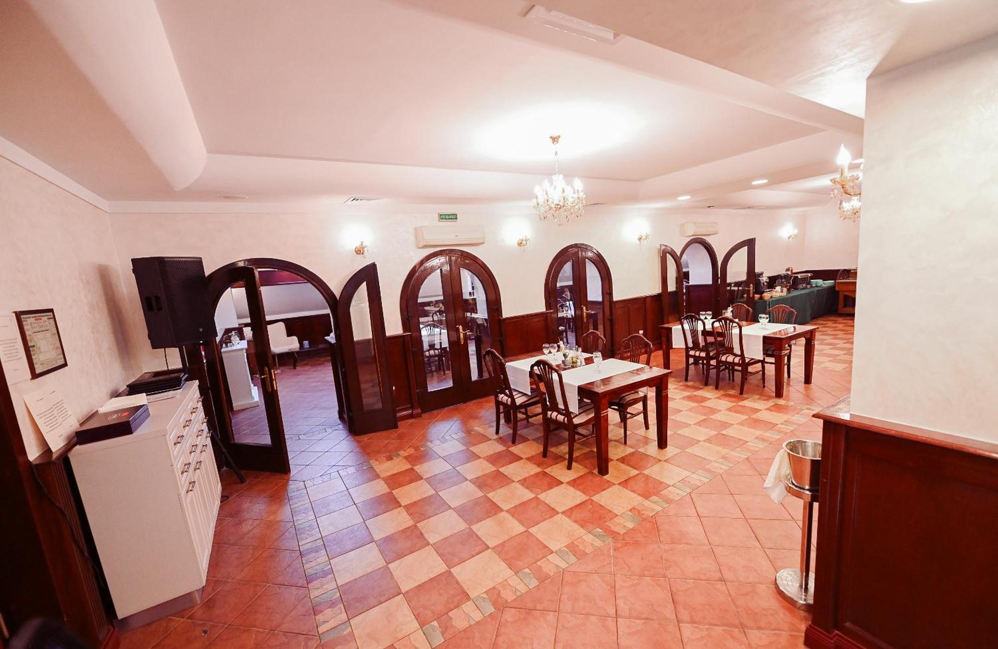 Conacul Domnesc Hotel Scheia Exterior foto